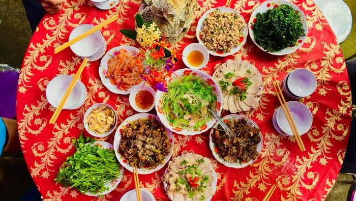 hukum-makan-makanan-imlek-1_169